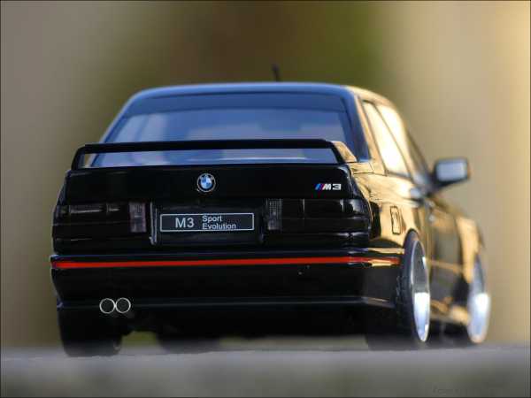 1:18 BMW E30 M3 Sport Evo 1990 - Alpina Felgen & inkl. OVP